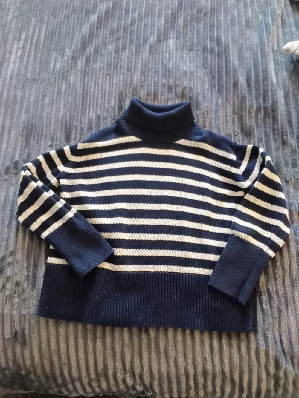 GAP Kids Striped Turtleneck Sweater M